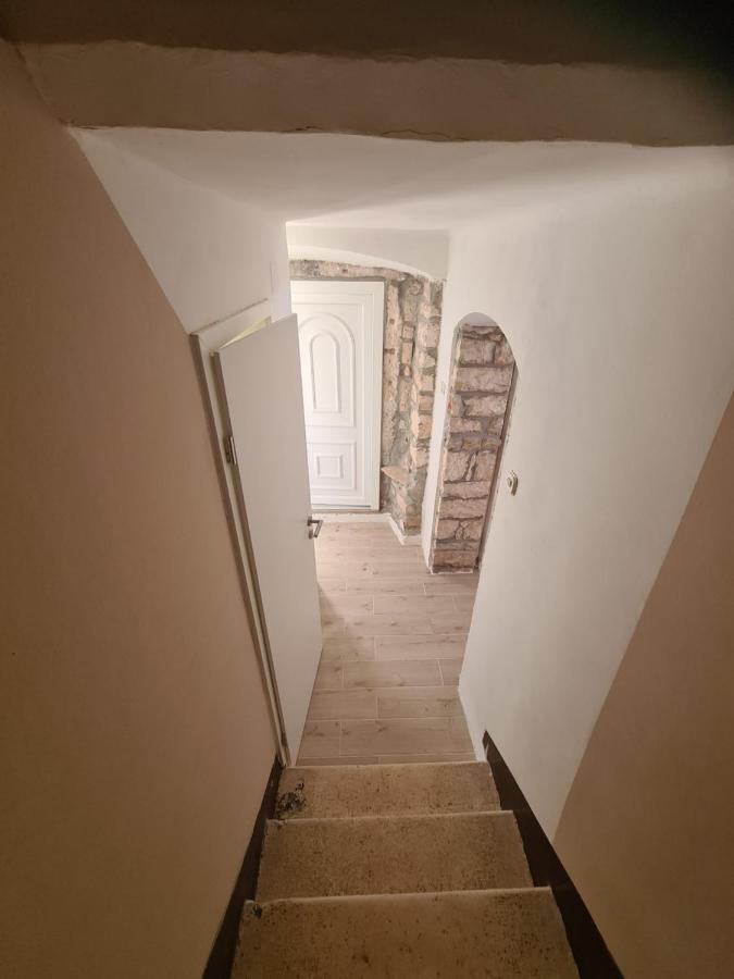 Villa Istrska Kamnita Hisa Soncni Medulin Exterior foto
